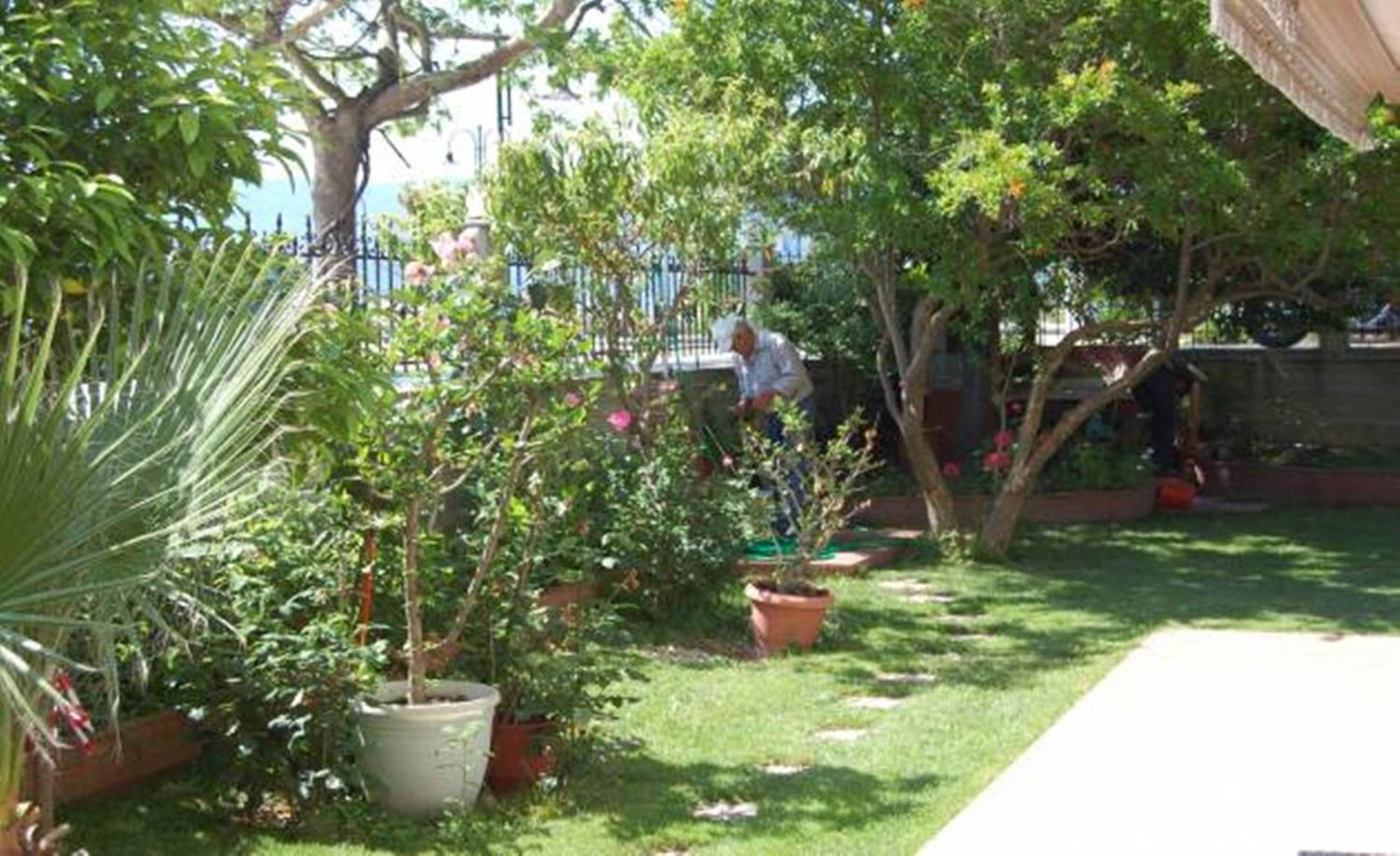Melachrini Apartments Vrasná Extérieur photo