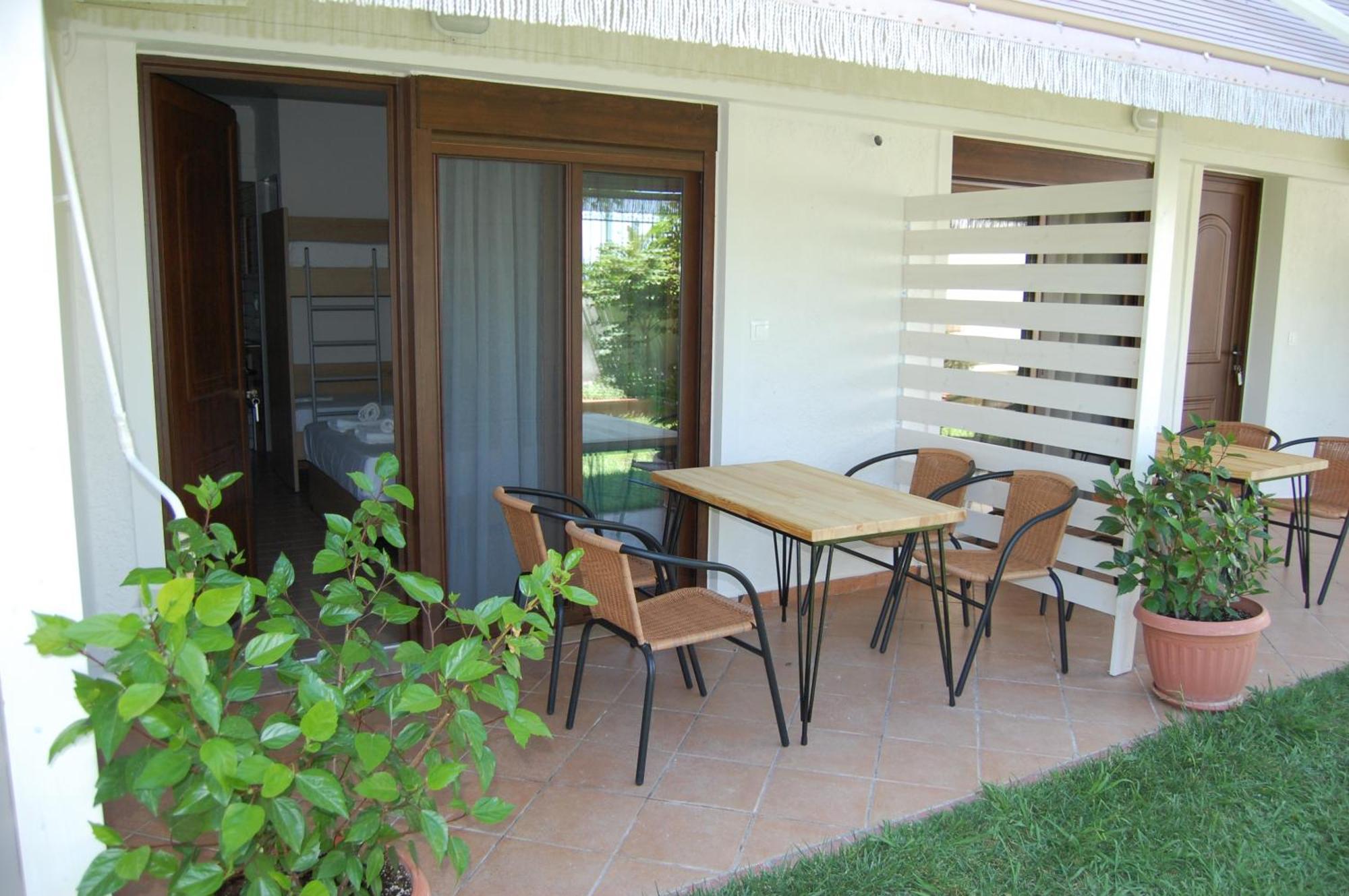 Melachrini Apartments Vrasná Extérieur photo